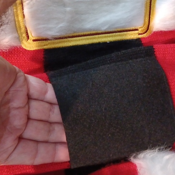 Santa Claus Red Sweater - Picture 7 of 7